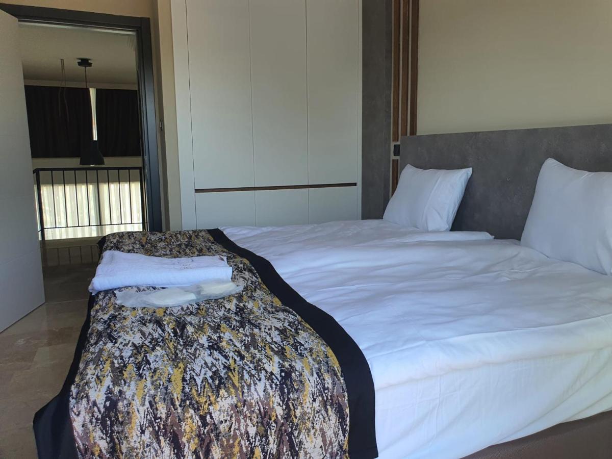 Luxury Hotel Room W Pool Near Beach In Kyrenia Kyrenia  Ruang foto